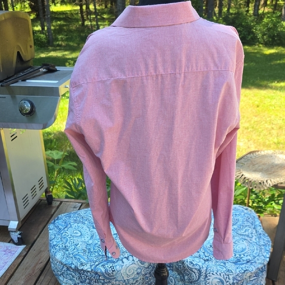 Men's Pink Button-Down Shirt - Picture 3 of 4